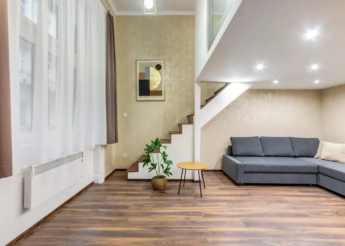 Mega - Elegance - No Deposit Needed 부다페스트