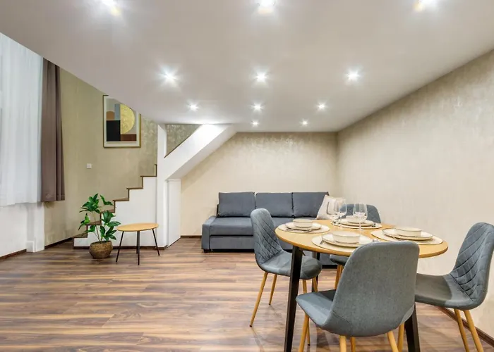 Mega - Elegance - No Deposit Needed Apartament *