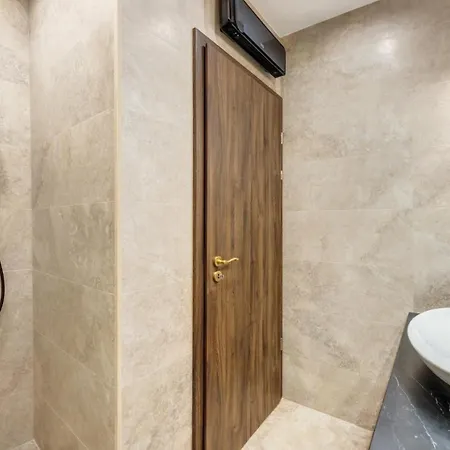 Mega - Elegance - No Deposit Needed *